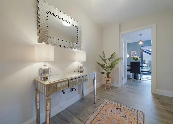 Westpoint Дом отдыха *