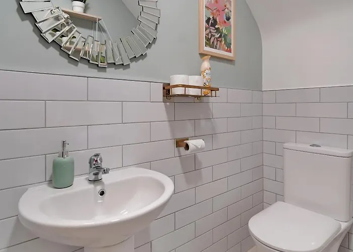 Westpoint Дом отдыха *